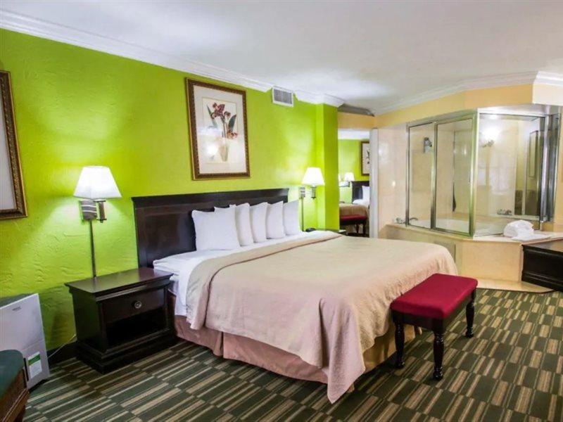 Quality Inn Ormond Beach Oceanfront Exterior photo