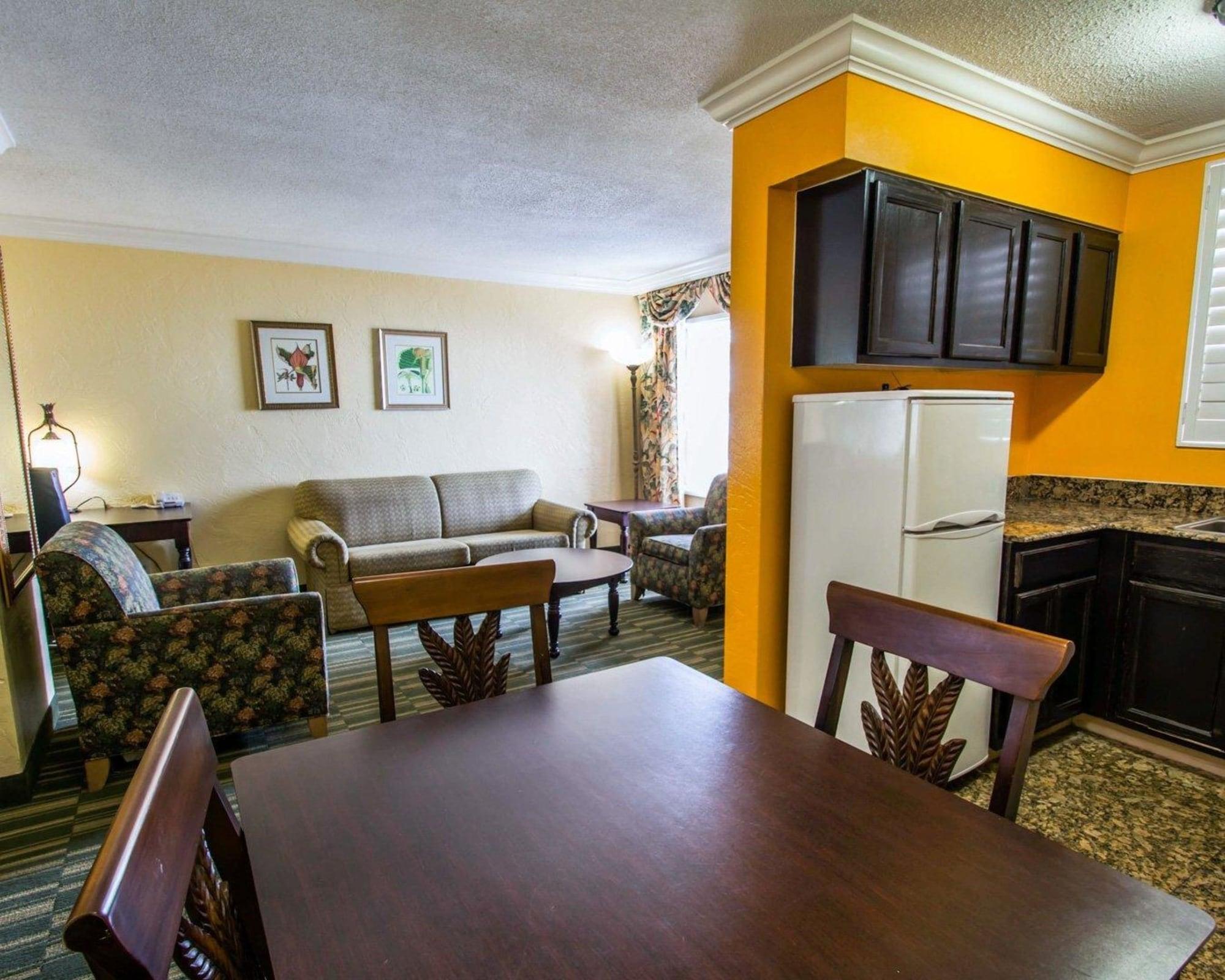Quality Inn Ormond Beach Oceanfront Exterior photo