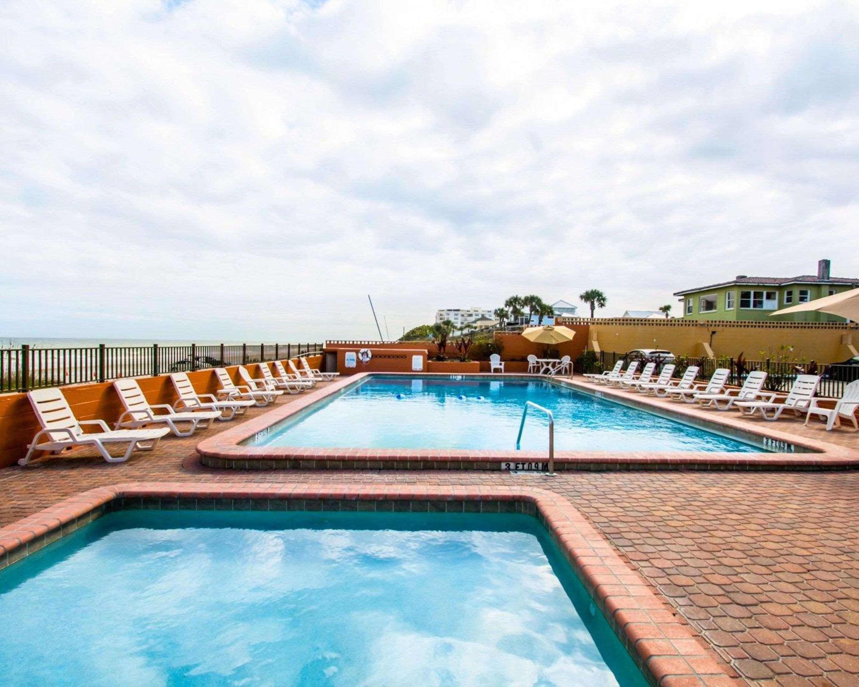 Quality Inn Ormond Beach Oceanfront Exterior photo