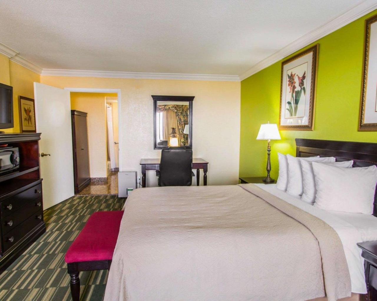 Quality Inn Ormond Beach Oceanfront Exterior photo